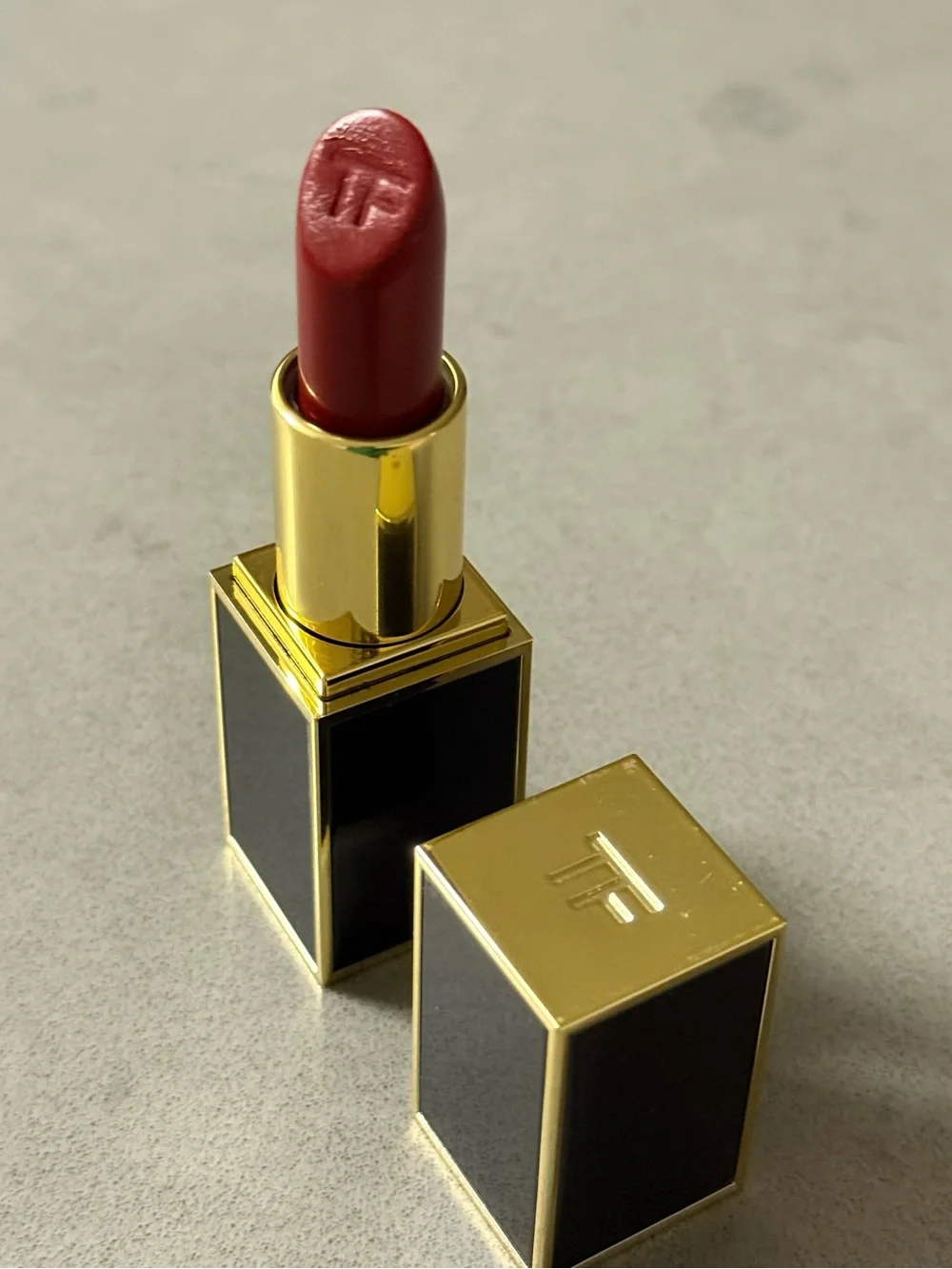Tom Ford Lip Color Matte 16 Scarlet Rouge